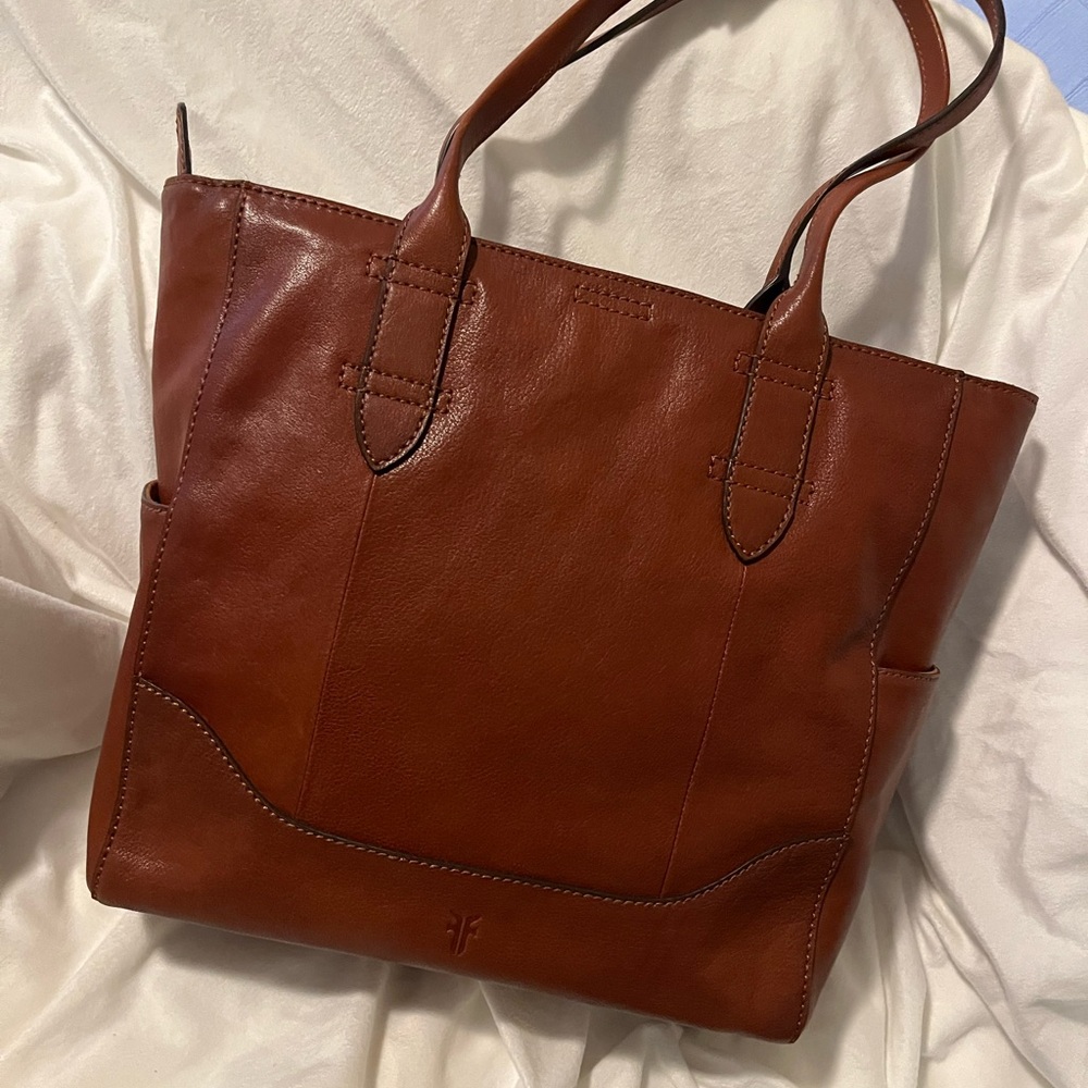 Elegant Brown Leather FRYE Tote Bag